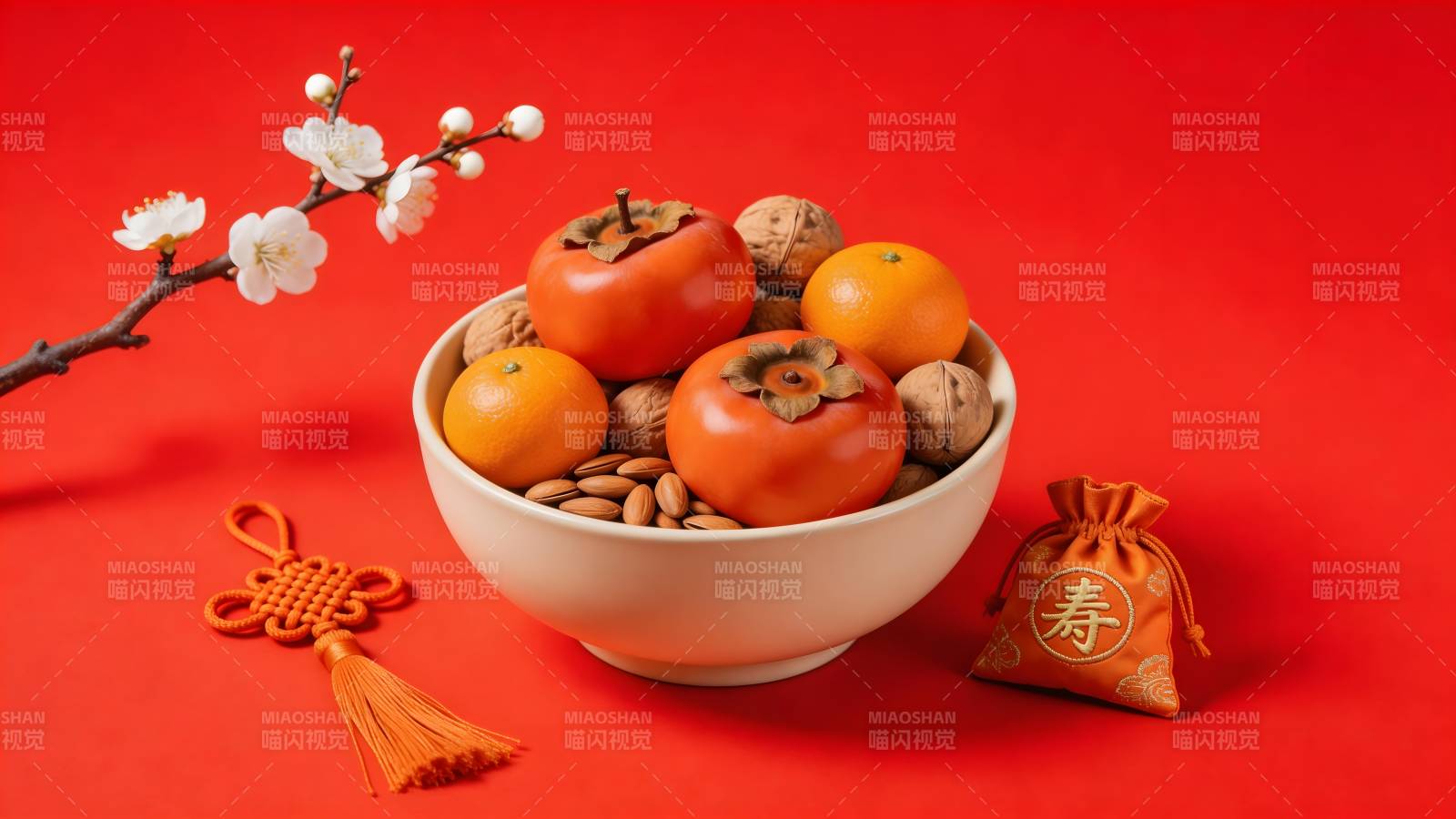 红底果盘迎新春图片