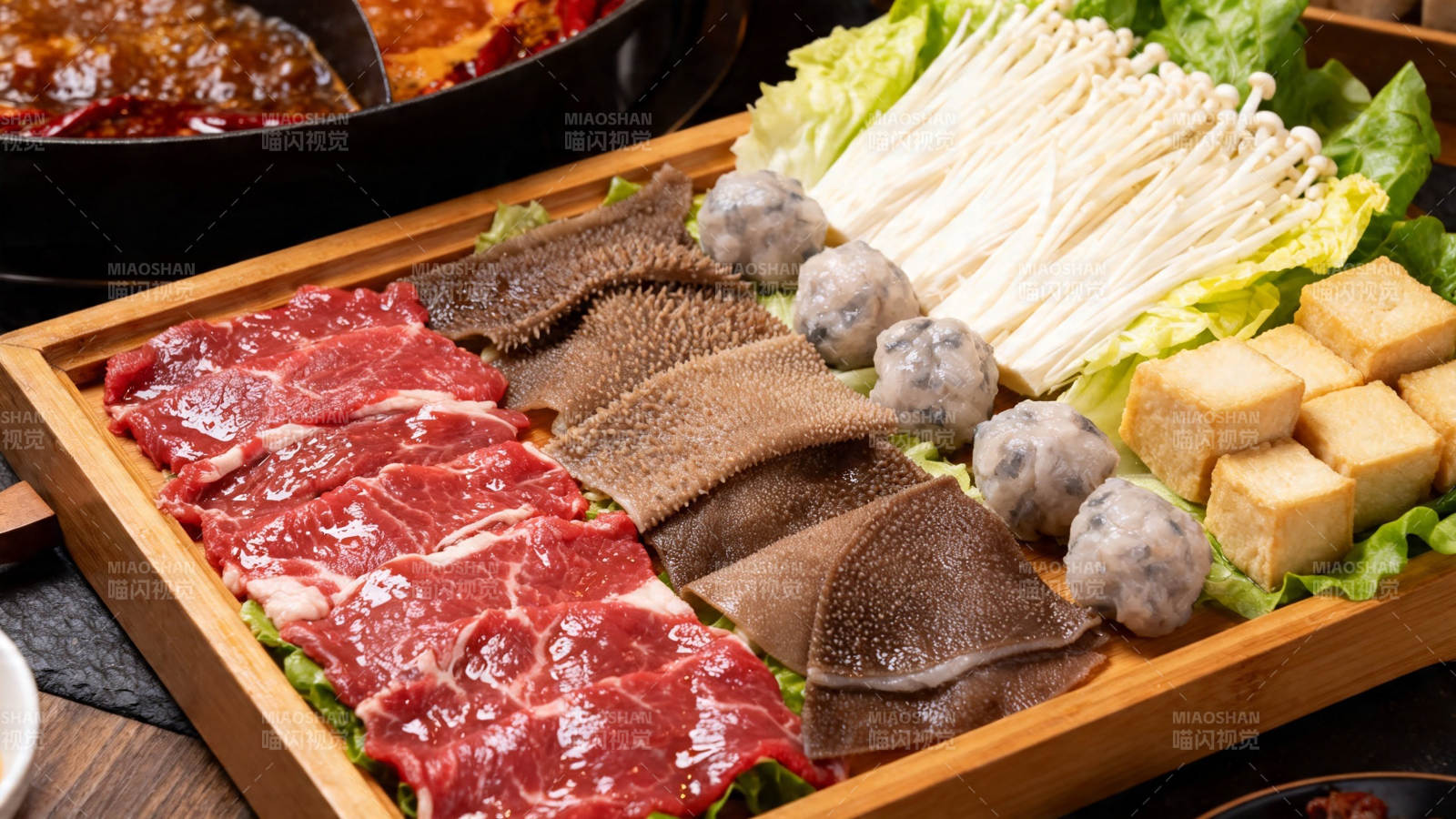 火锅食材拼盘 丰盛诱人图片