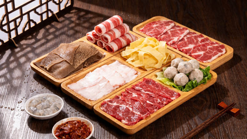 火锅食材拼盘 丰盛诱人图片