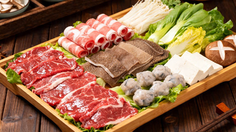 火锅食材拼盘 丰盛诱人图片