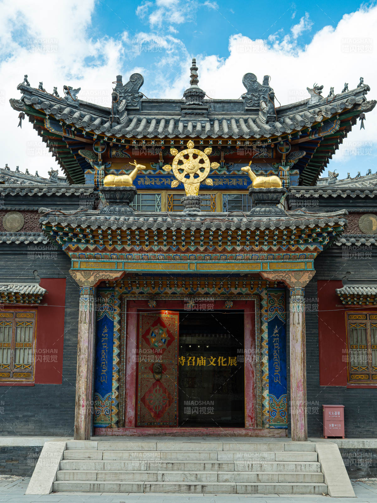 内蒙古呼和浩特五塔寺藏汉结合风格寺庙建筑图片