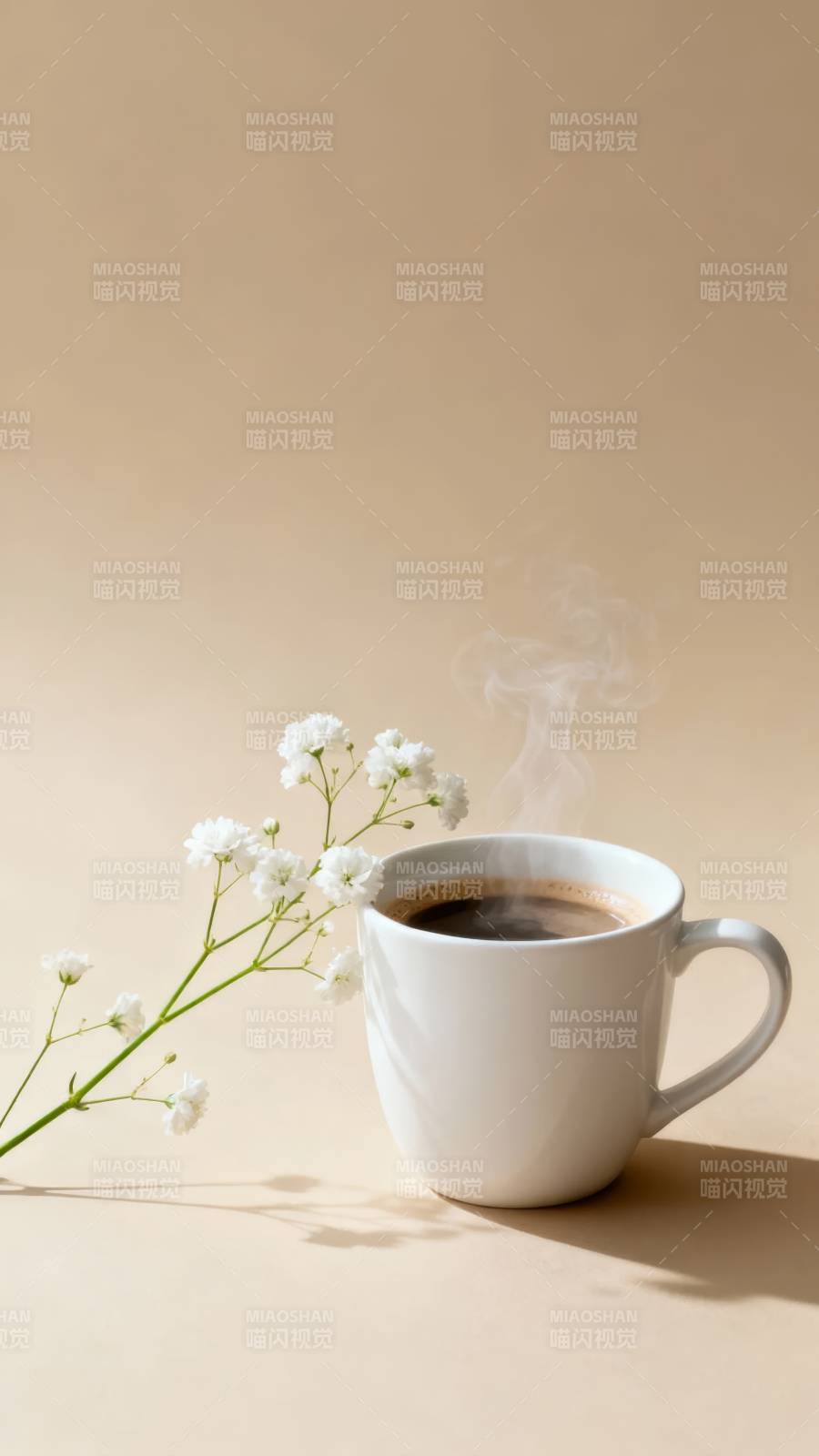 咖啡与花 静谧时光图片