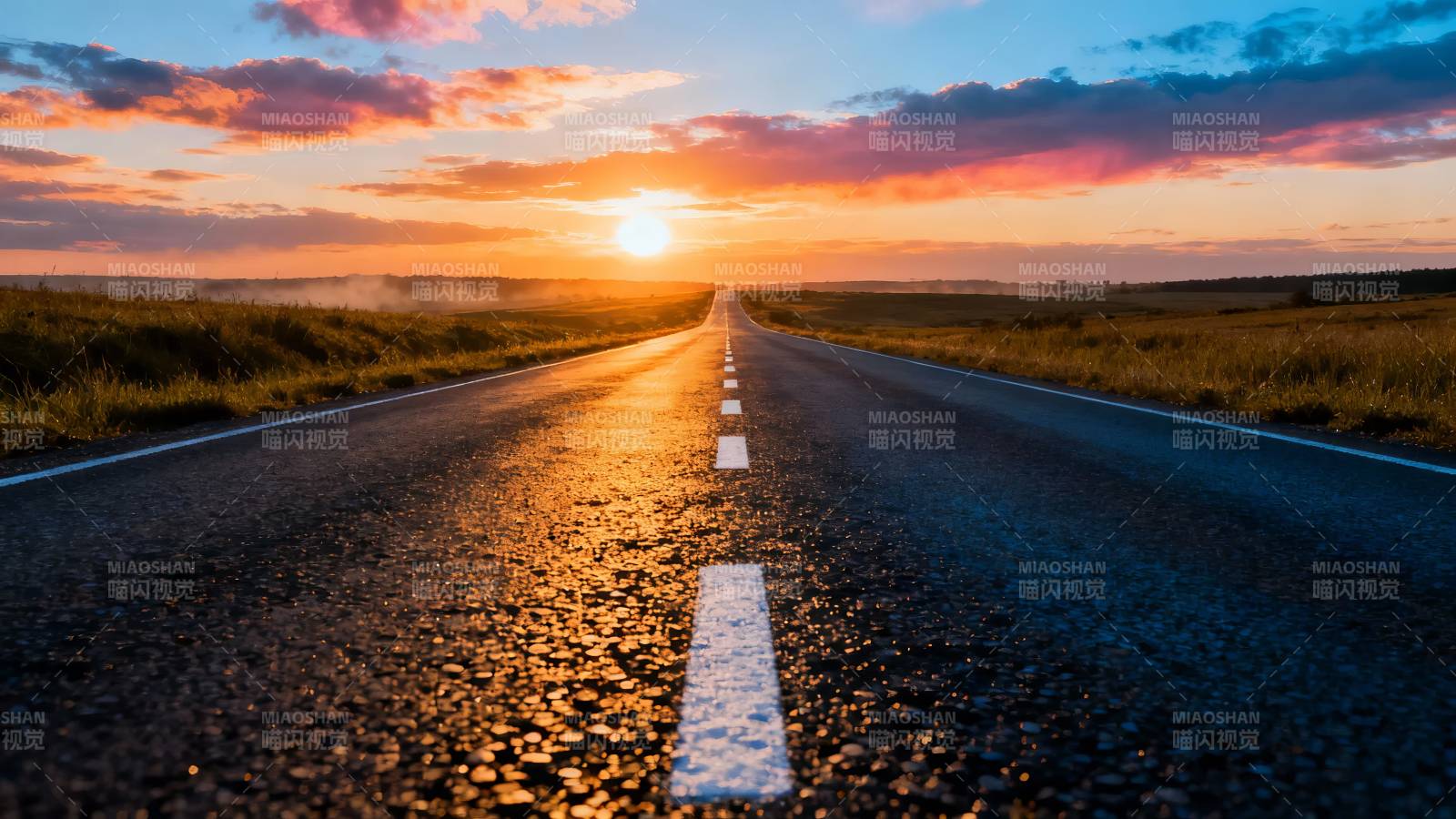 夕阳公路 通向远方图片