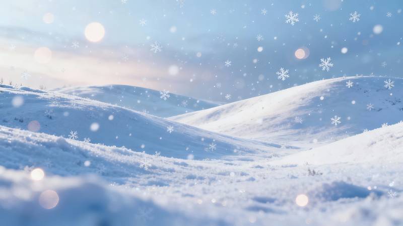 雪落山丘 静谧冬日景图片