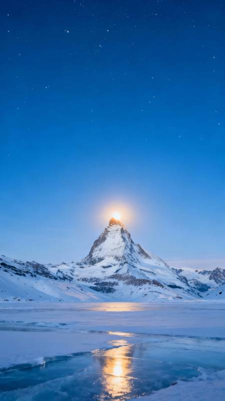 雪夜马特洪峰星月辉映图片