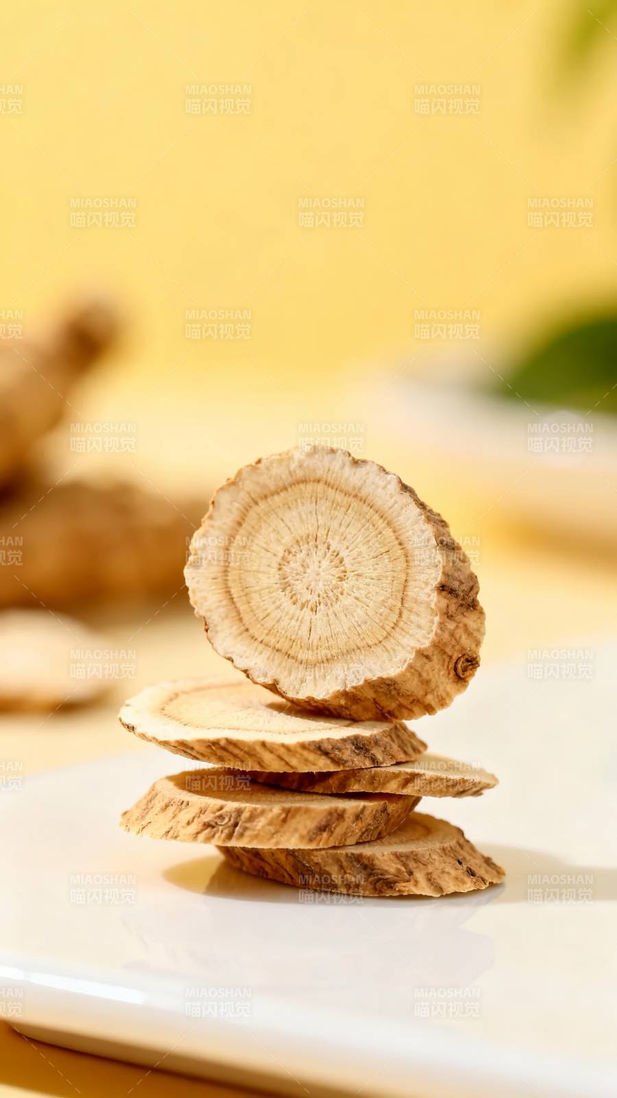 黄芪切片 天然养生之选图片