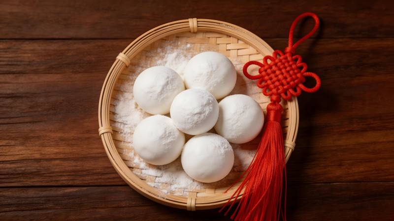 汤圆配中国结 年味浓图片