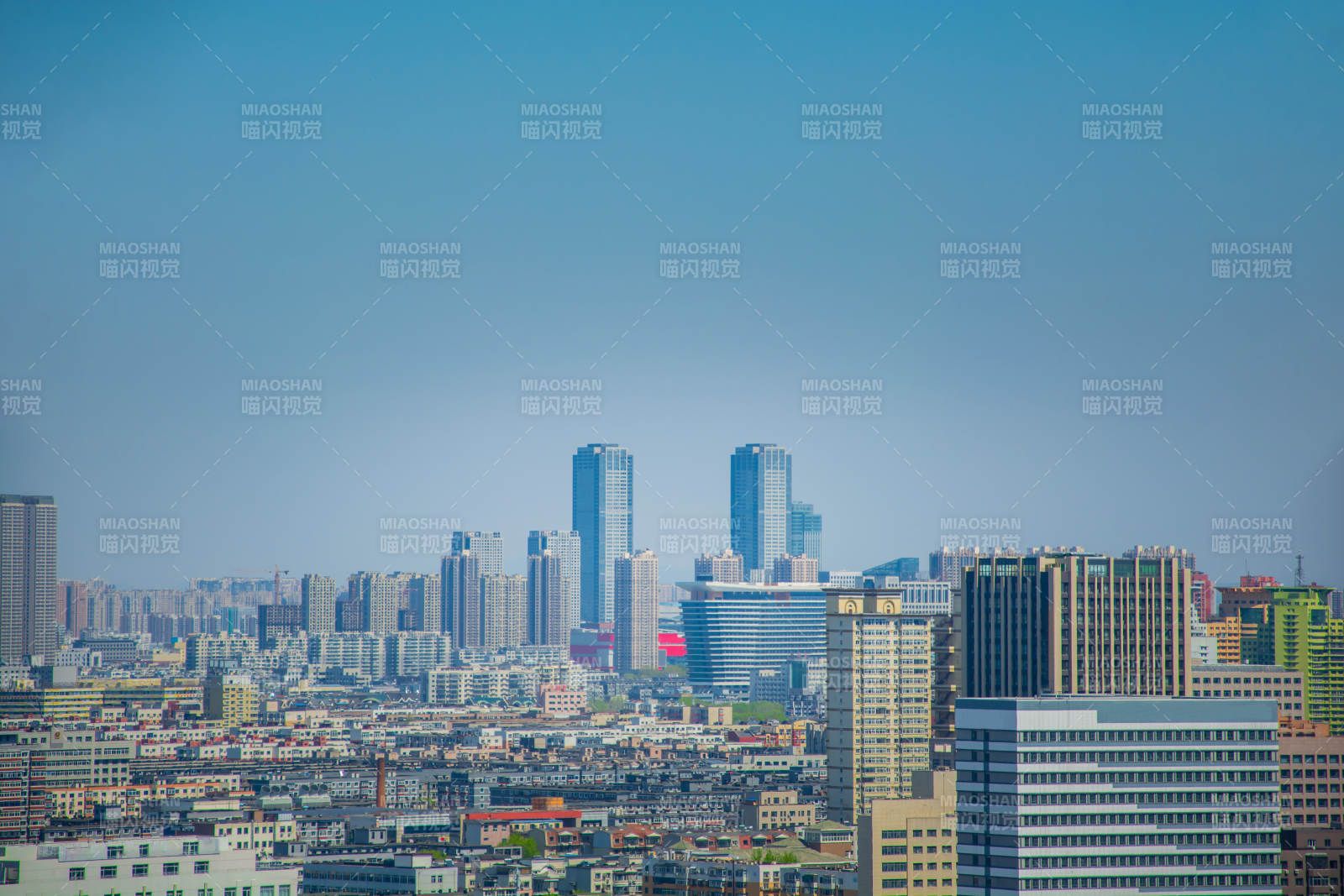 城市天际线全景图图片