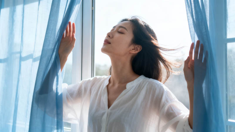 晨光拂面 静享清风图片
