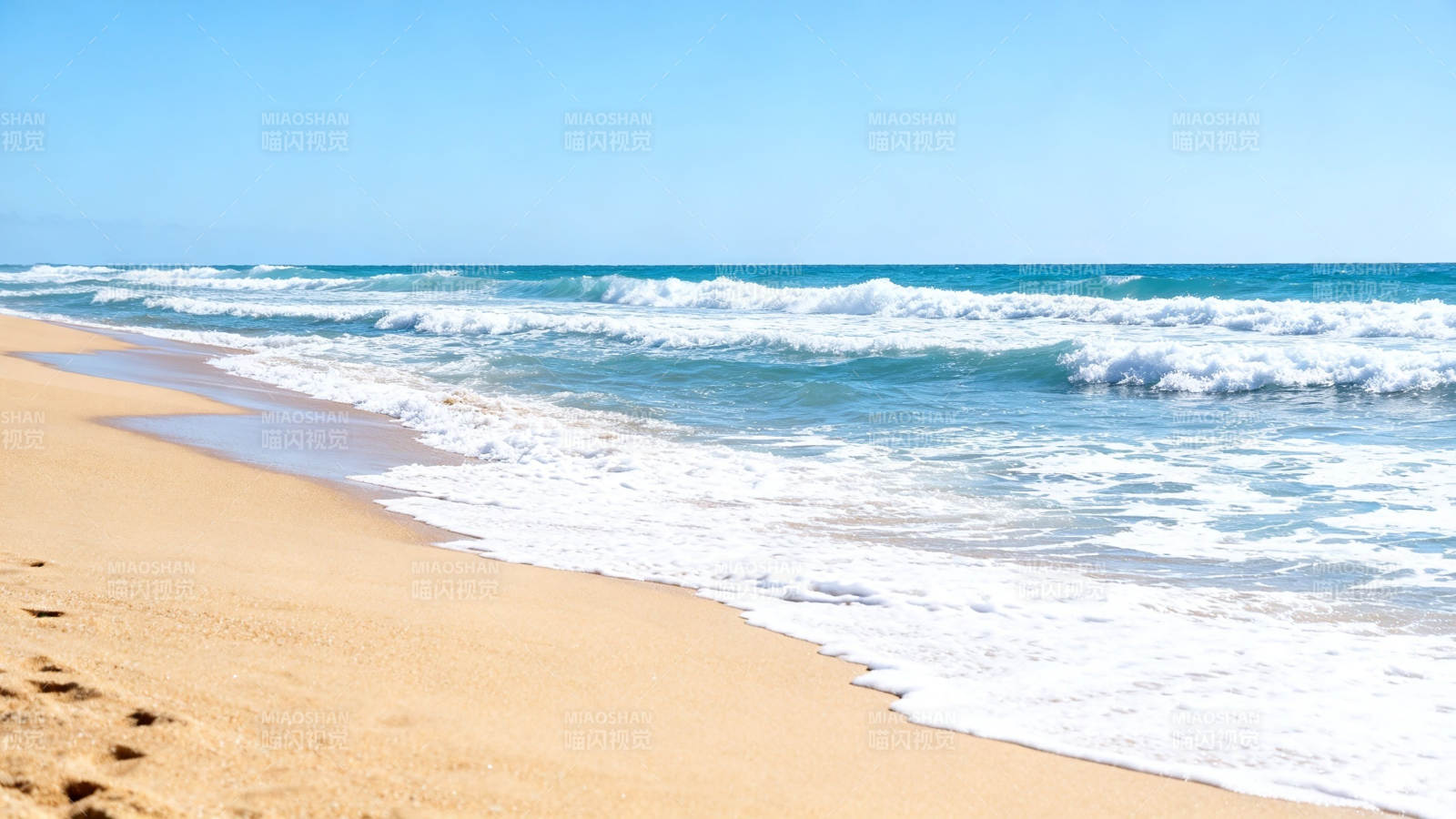 碧海金沙 浪花轻吻岸线图片