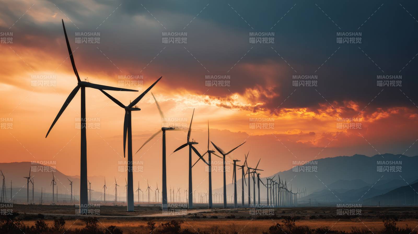 风车列阵 夕阳染天幕图片