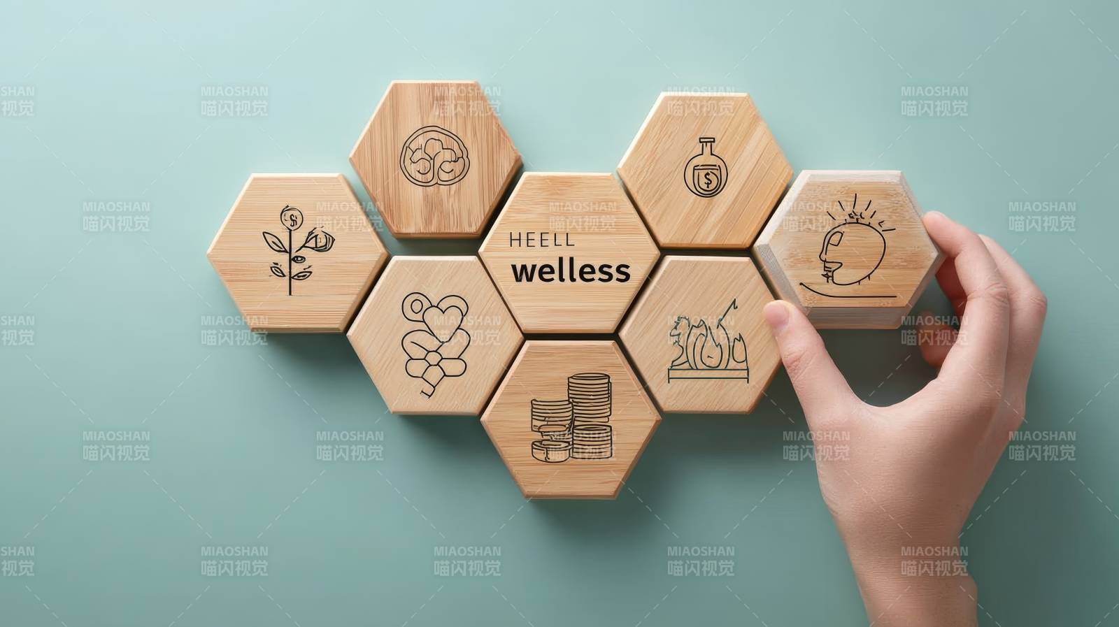 手握 wellness 拼出健康生活图片