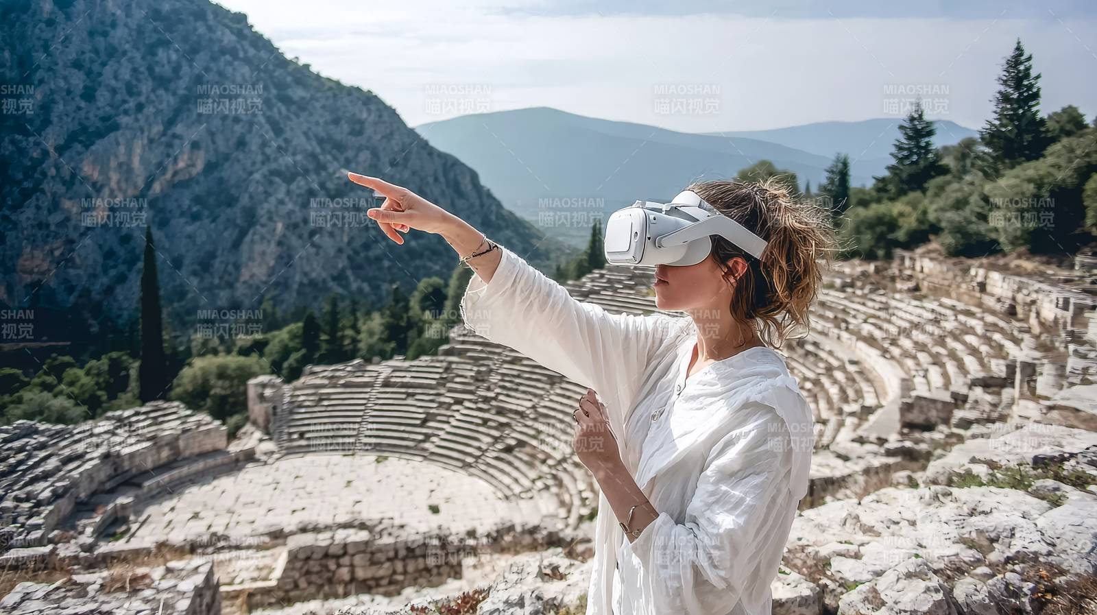 VR穿越古剧场图片