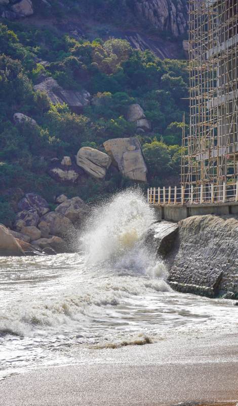 海浪拍岸 山石 scaffolding 图片