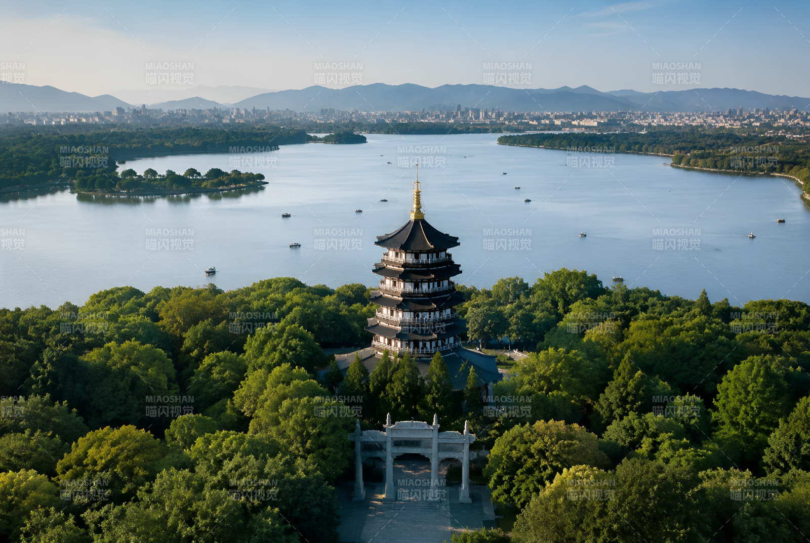 西湖雷峰塔全景图片