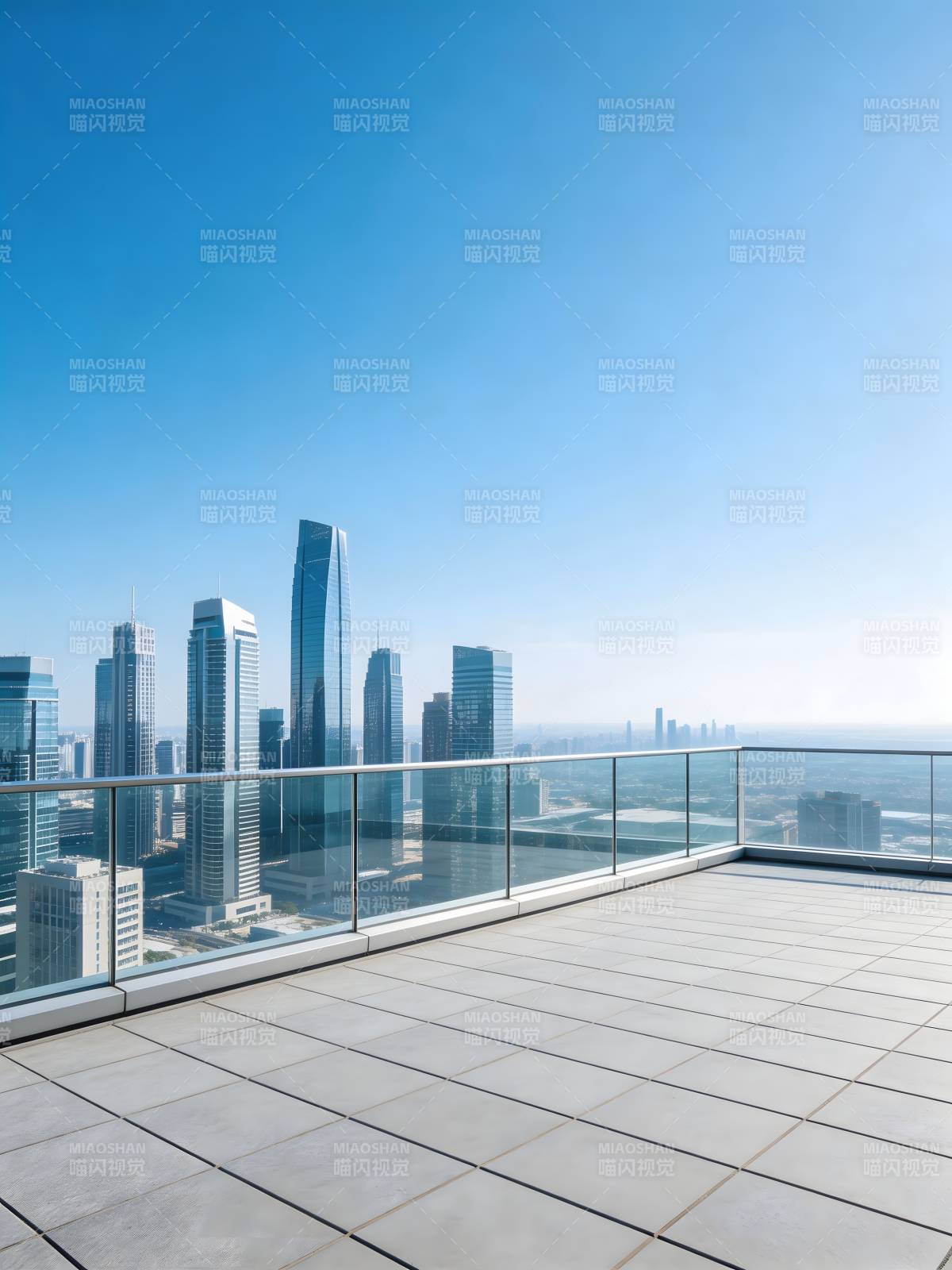 高空观景台俯瞰城市天际线图片