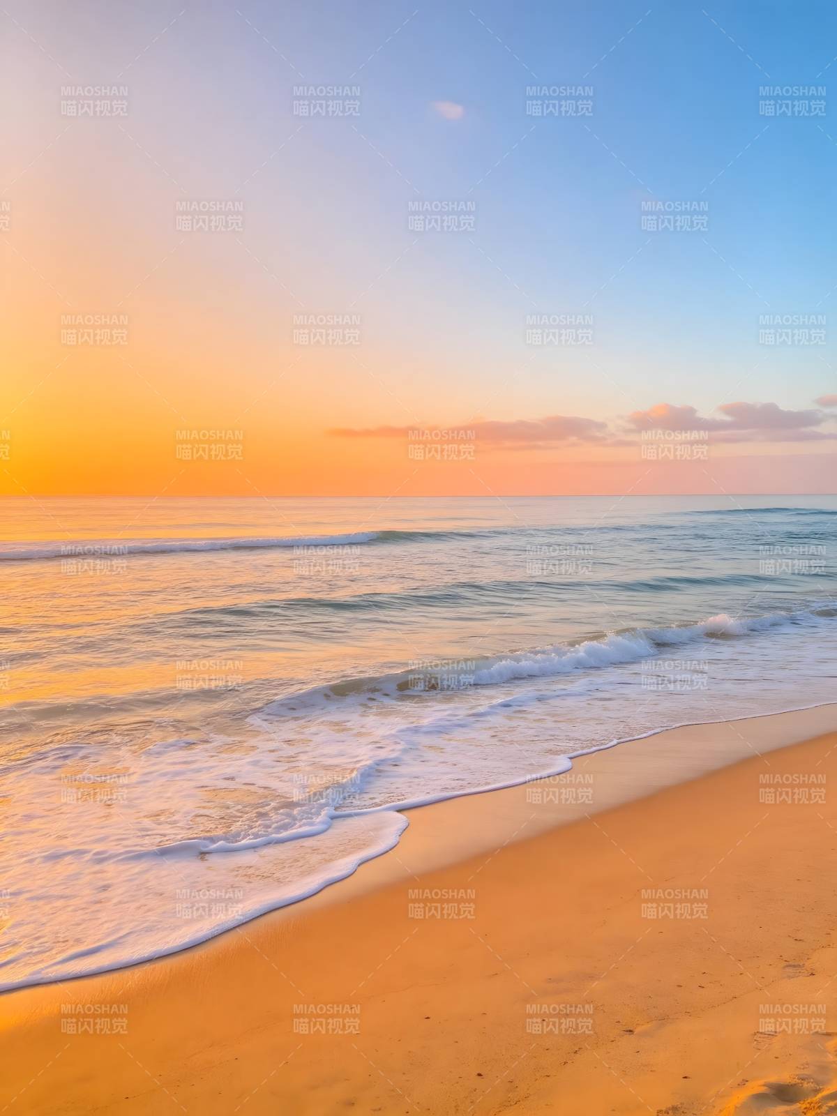 夕阳金滩 浪吻沙岸图片