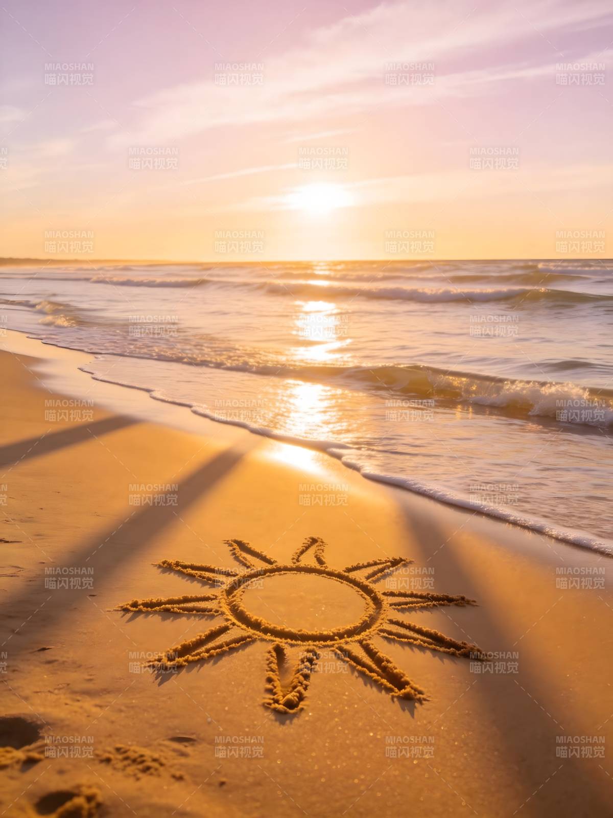 沙滩画日 夕照温柔图片