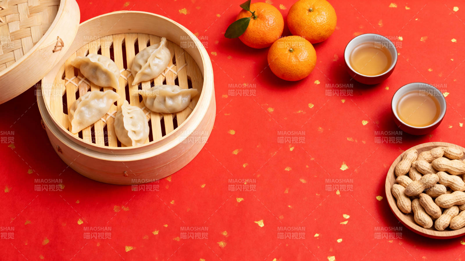 春节美食 饺子橘子茶花生图片