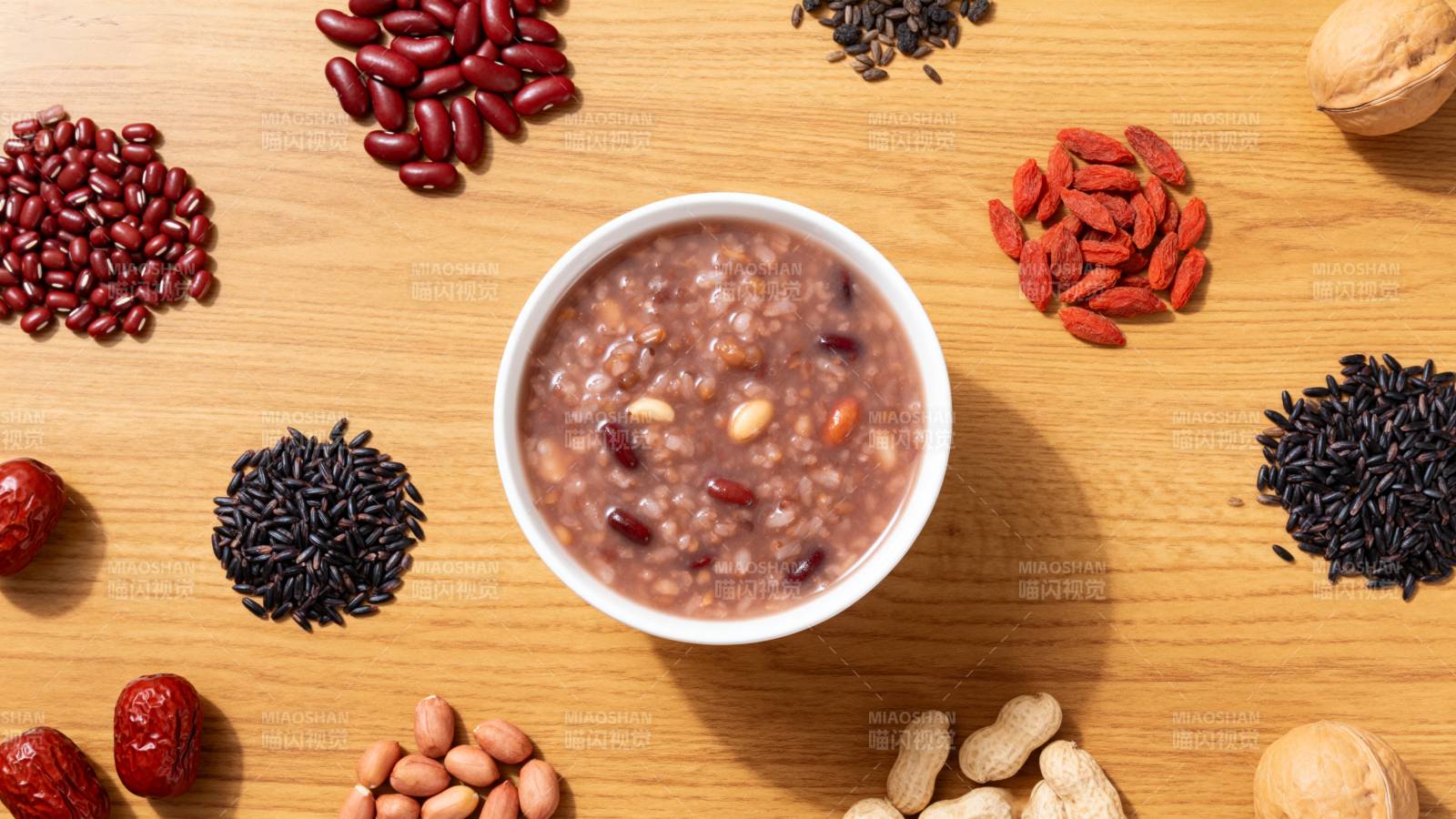 五谷杂粮粥 营养又养生图片