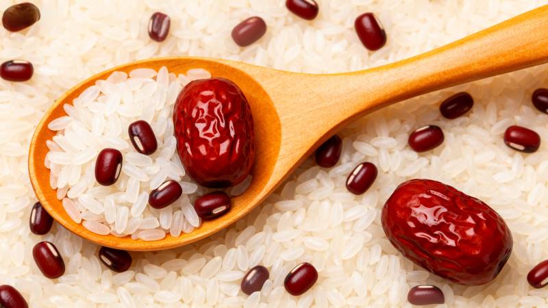 红枣红豆白米养生粥料图片