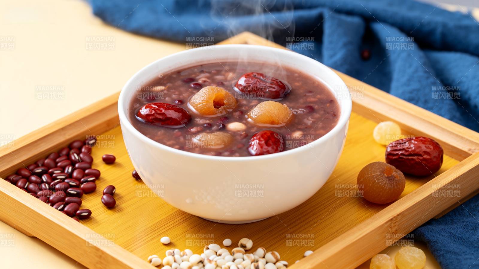 红枣红豆粥 暖胃又养颜图片