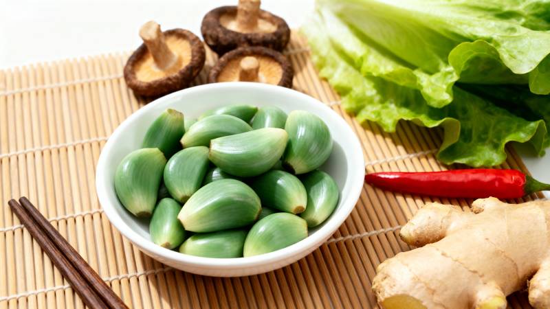 青蒜香菇姜椒生菜配餐图片