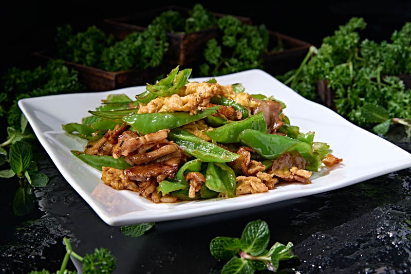 美味柴鸡蛋螺丝椒炒大刀回锅肉图片