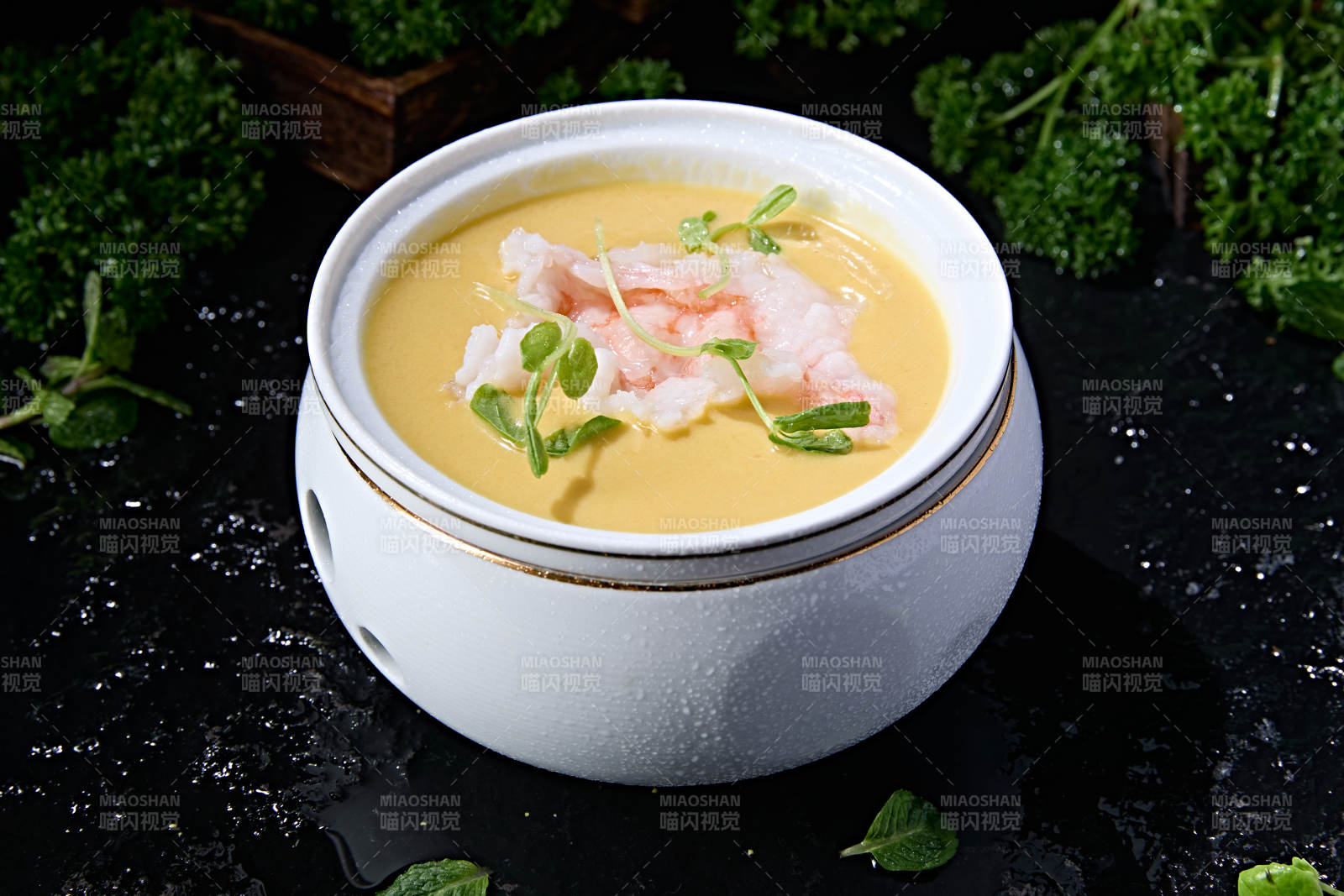鲜豆糜豆糊豆苗烫鲜虾仁图片