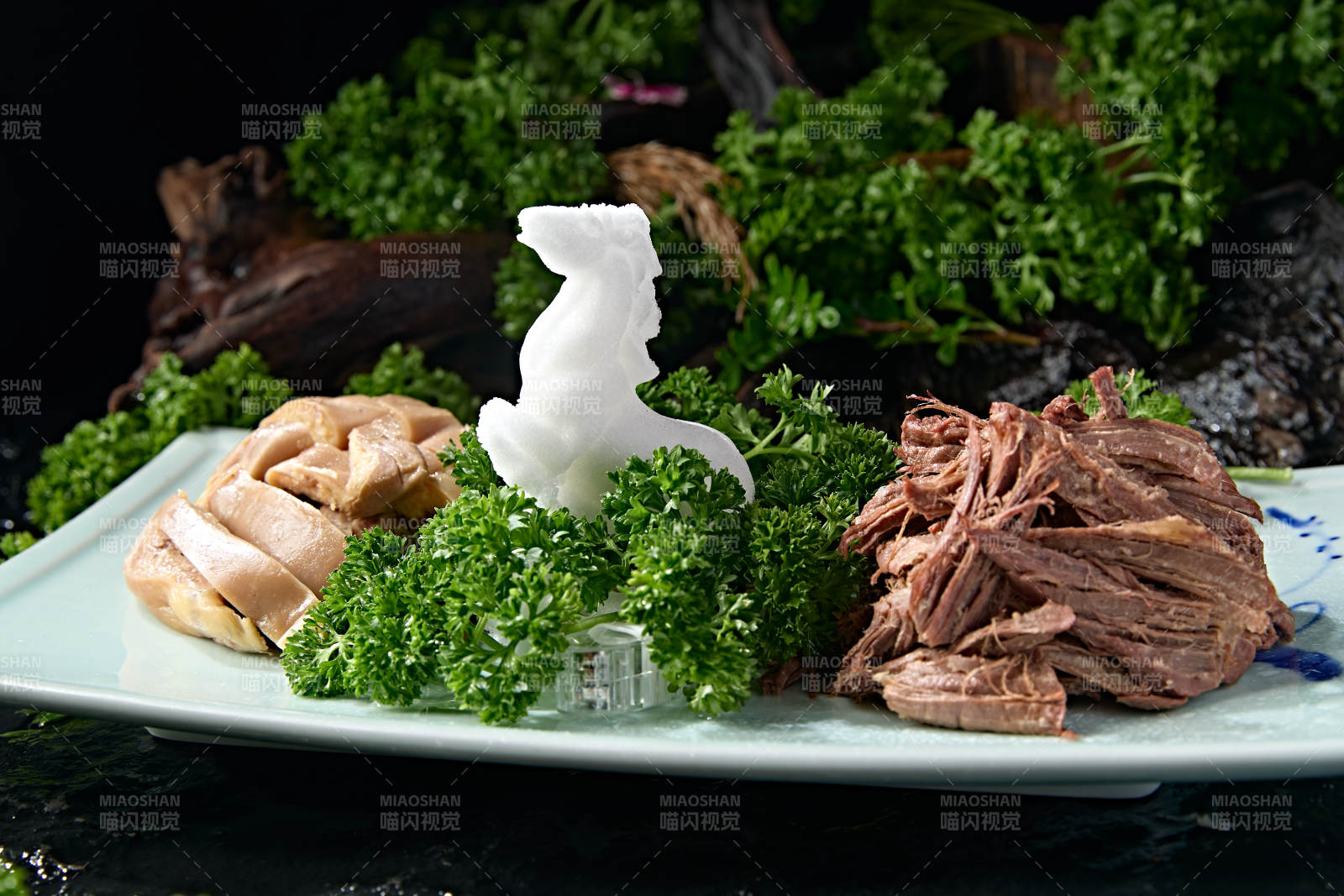 卤水双拼驴板肠拼手撕驴肉图片