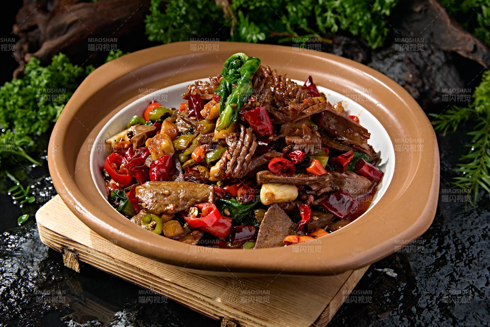 美味湘菜爆辣双椒煨大刀猪肝片图片