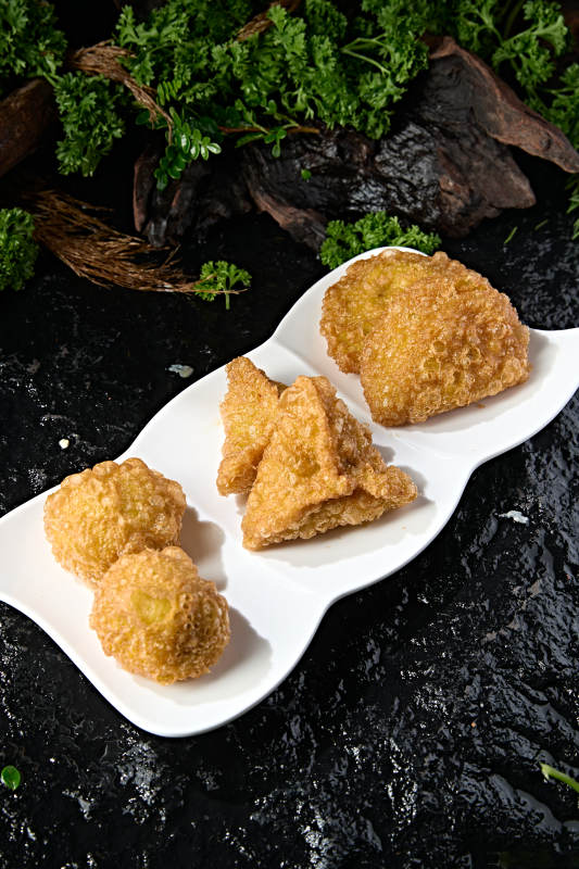 地方传统美食蔚县油炸黄糕图片