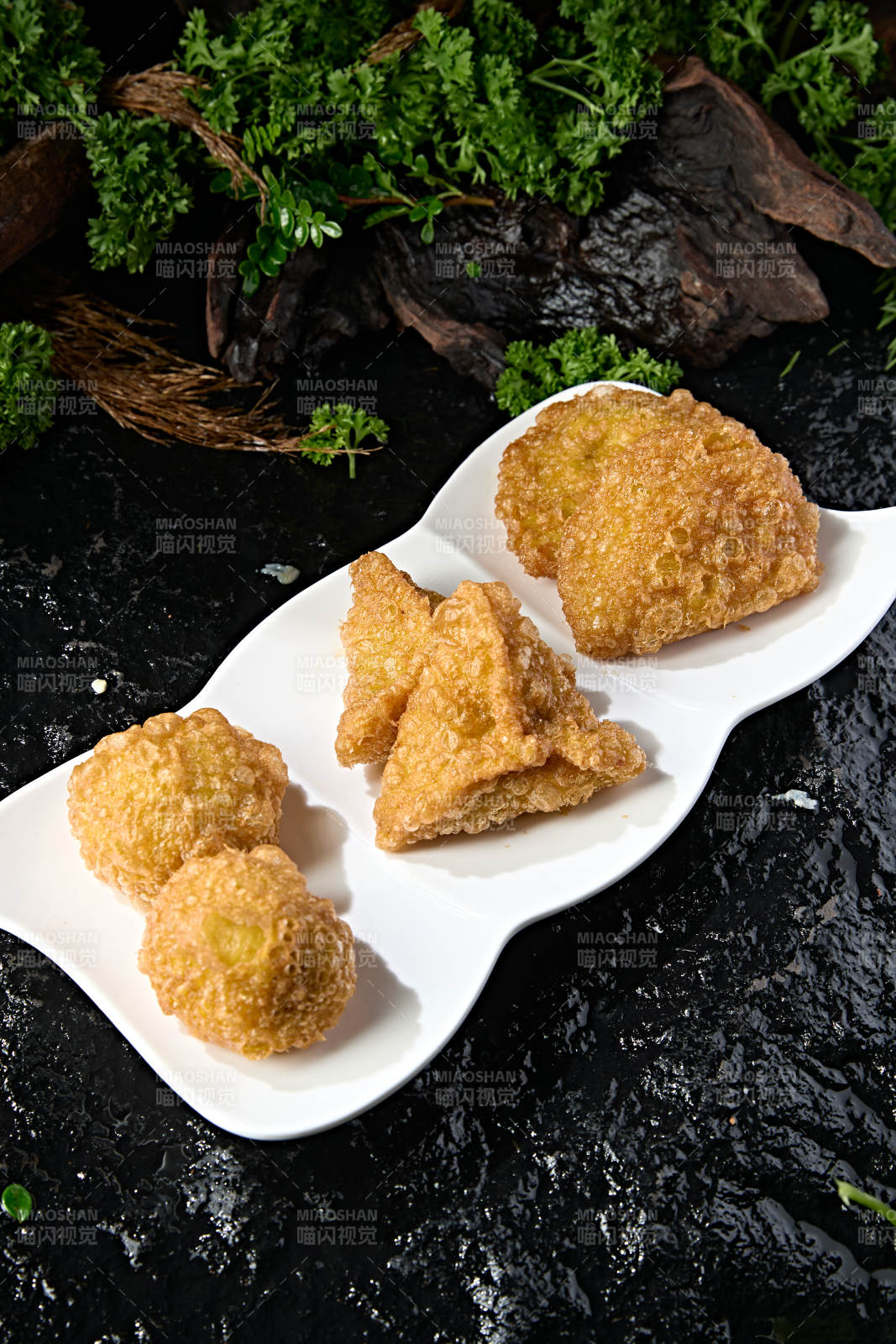地方传统美食蔚县油炸黄糕图片