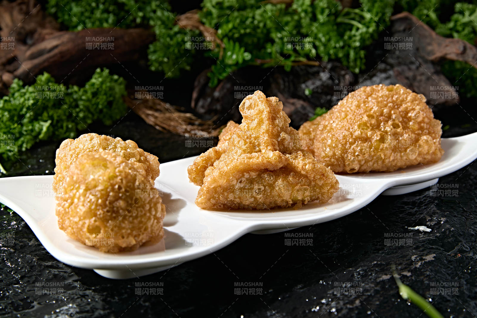地方传统美食蔚县油炸黄糕图片
