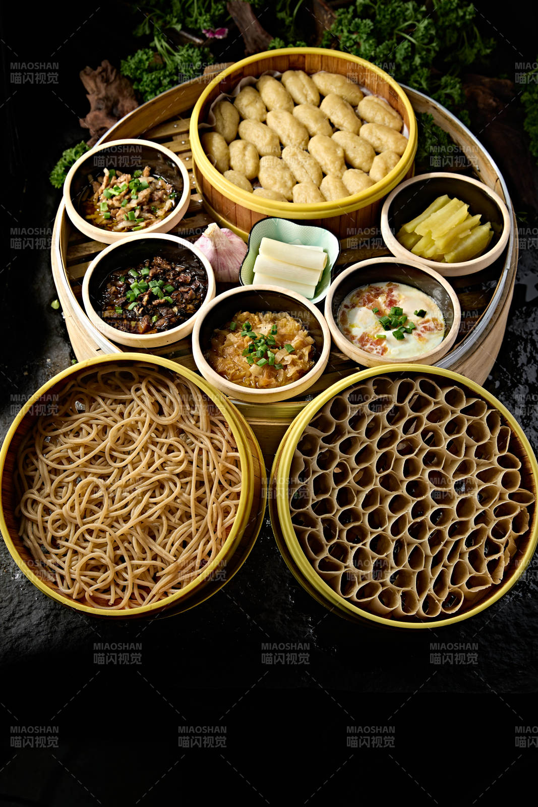 张垣美食粗粮健康的蒸莜面窝窝图片