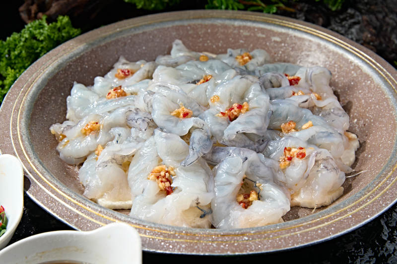 石锅装蒜蓉剁椒粉丝开背去壳虾图片