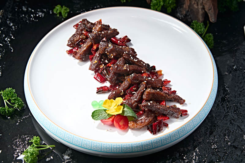 川味美食香辣米椒干煸牛柳图片