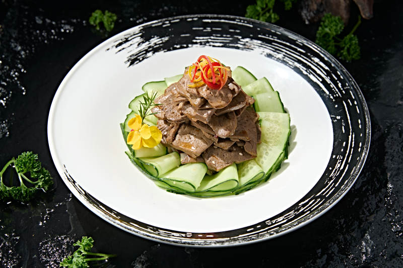 精美凉菜大刀浇汁猪肝片图片