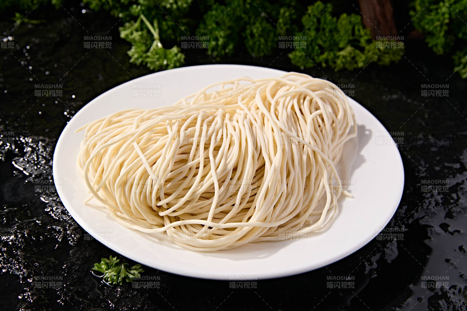 火锅涮煮主食食材鲜面条图片