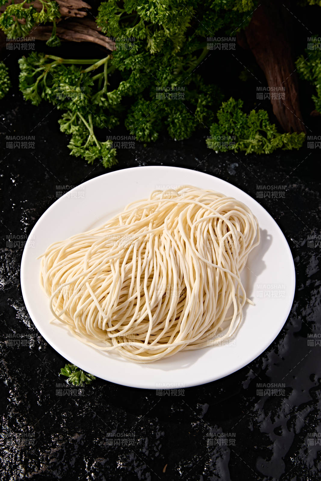 火锅涮煮主食食材鲜面条图片