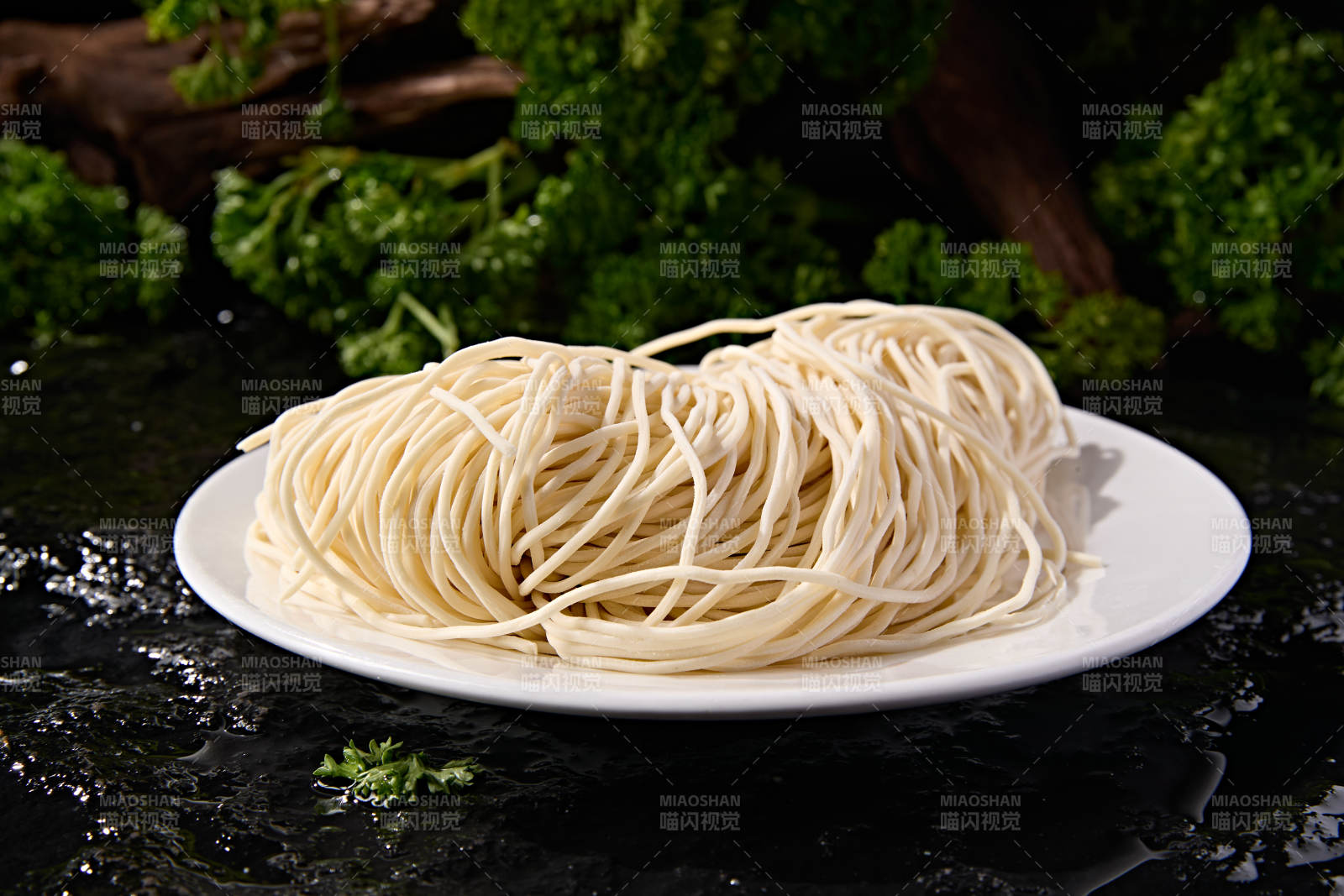 火锅涮煮主食食材鲜面条图片