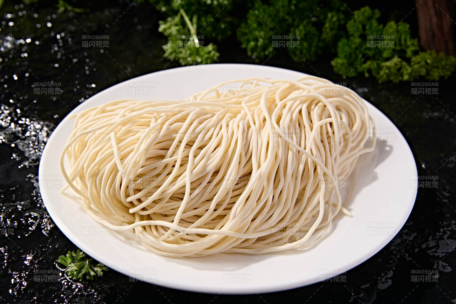 火锅涮煮主食食材鲜面条图片