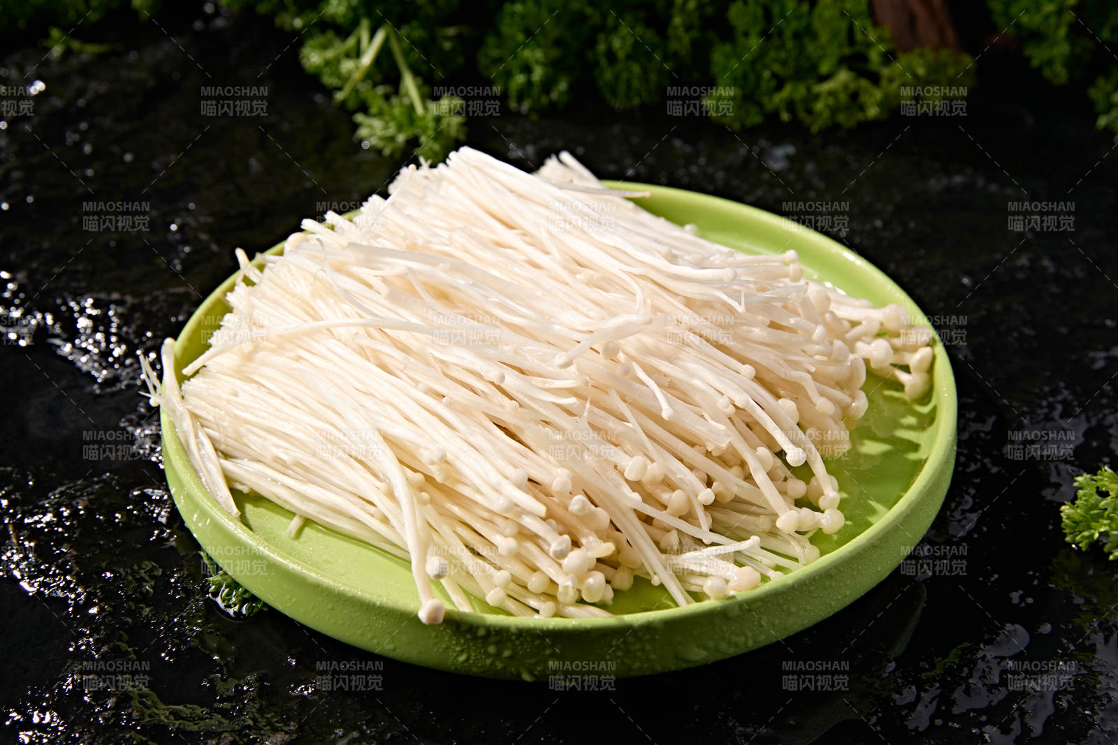 火锅涮煮食用菌食材新鲜整捆金针菇图片