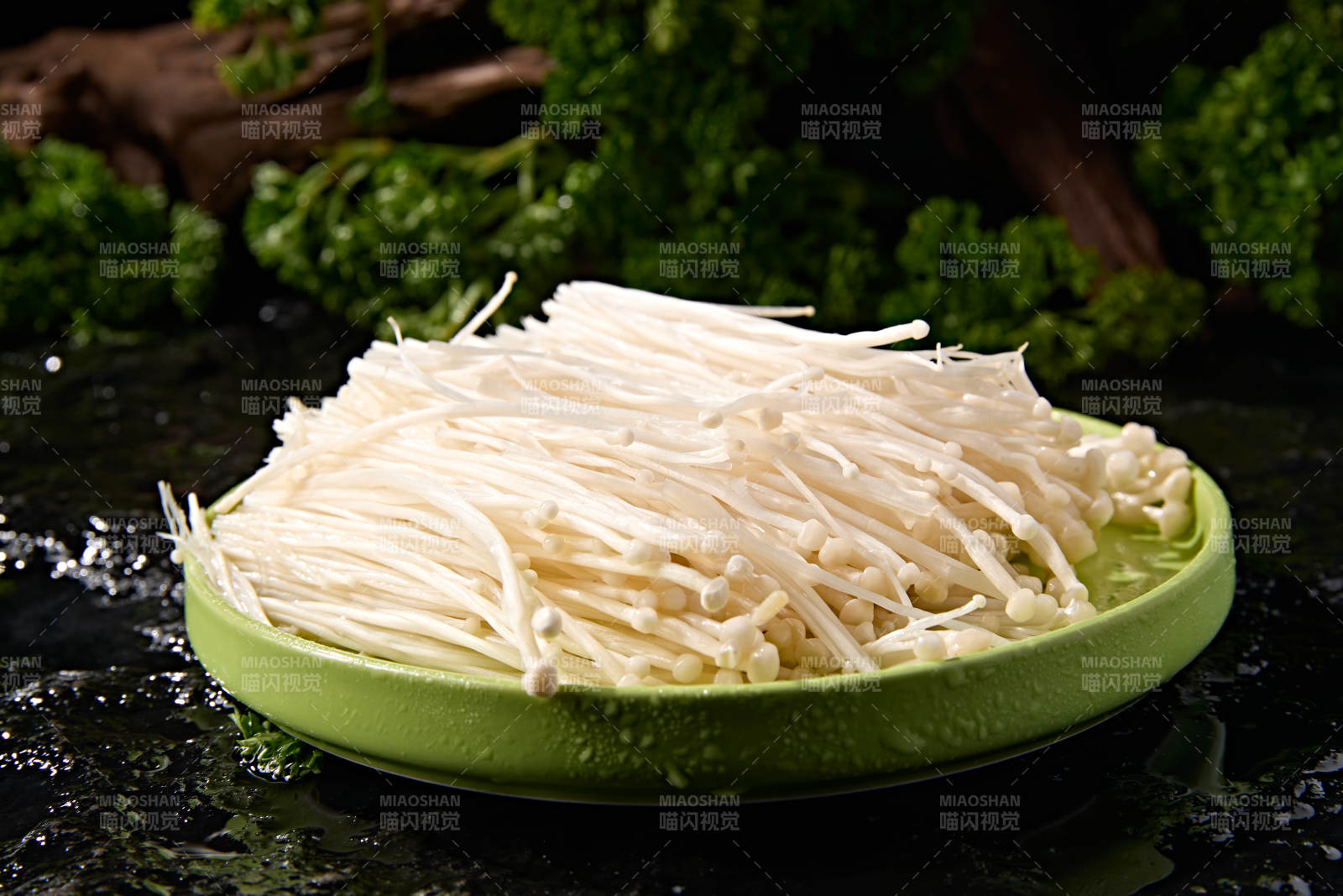 火锅涮煮食用菌食材新鲜整捆金针菇图片