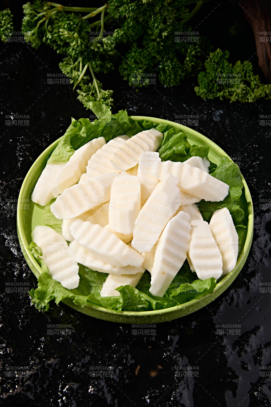 火锅涮煮根茎食材去皮波纹切铁棍山药图片