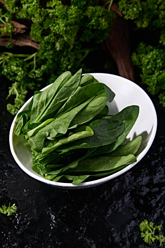 火锅涮菜食材新鲜绿叶菠菜图片