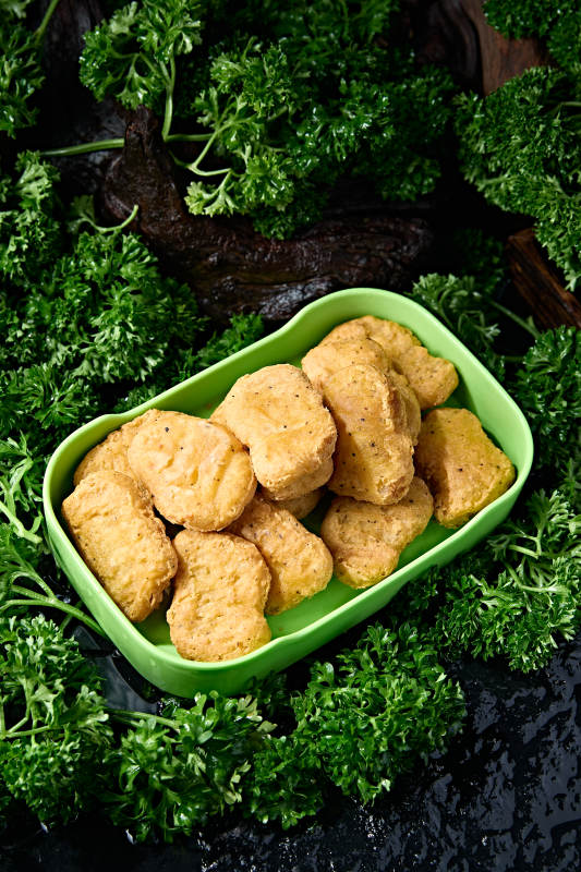 火锅食材油炸黑椒鸡块图片