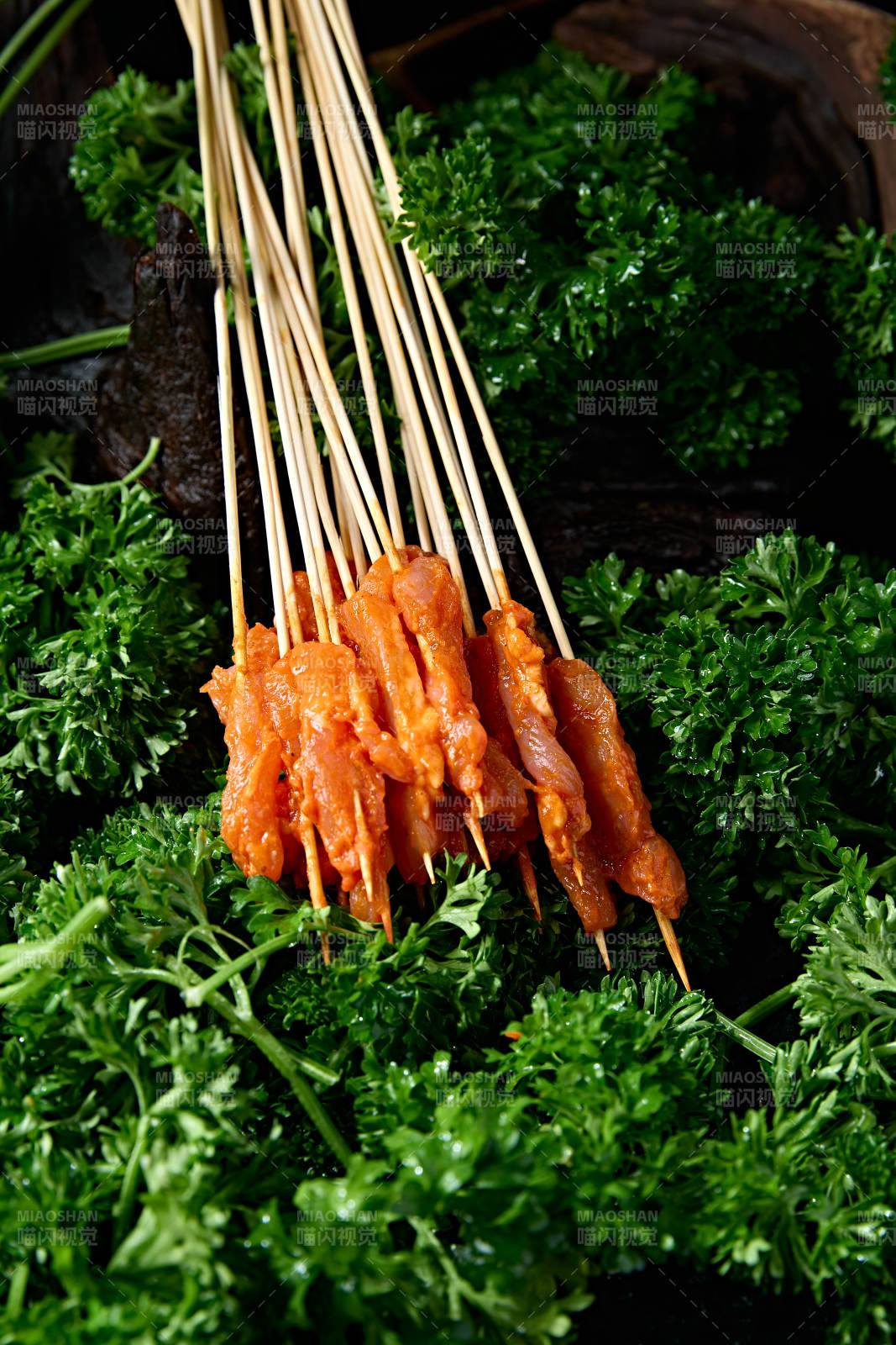 串串火锅食材奥尔良里脊肉串图片