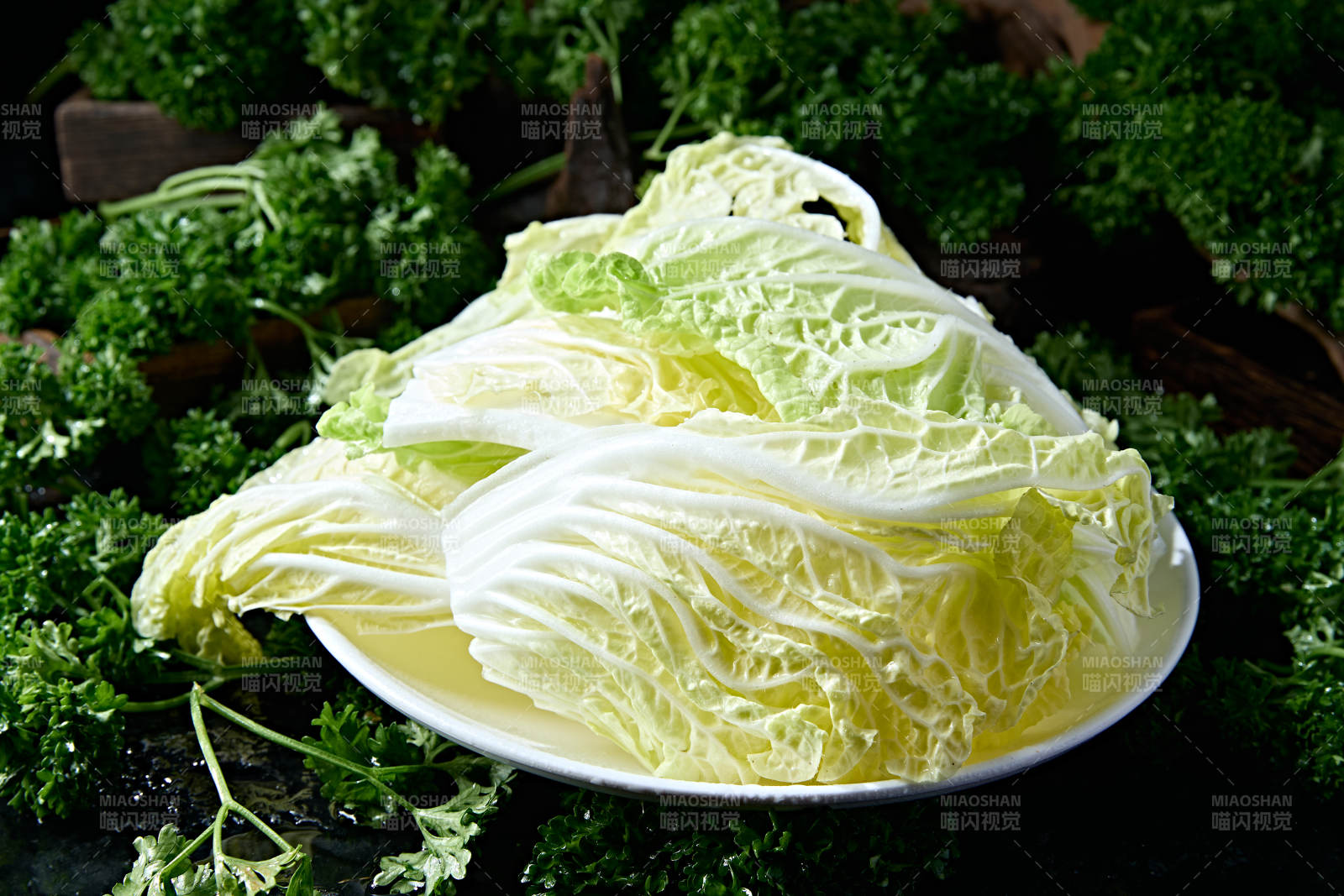 火锅食材黄心大白菜图片