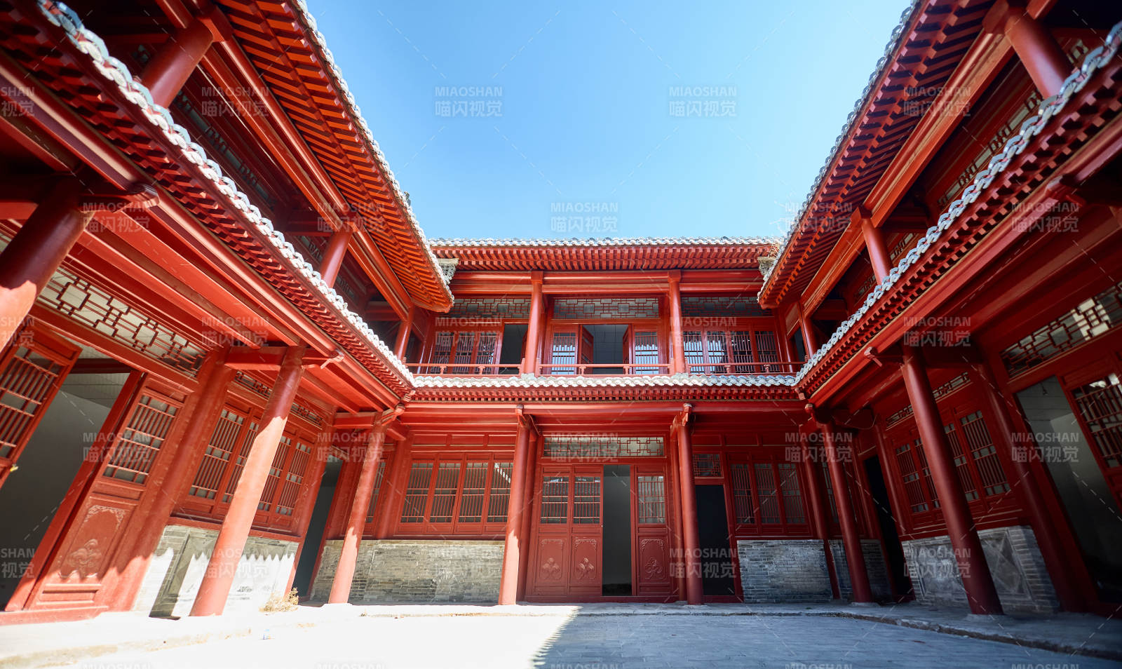 传统中式古建木结构中式四合院图片